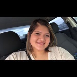 Meet your Posher, Cindy